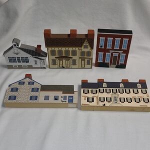 The Cat's Meow Collector Shelf Sitter Set Of 5 Lancaster, PA Vintage Historical